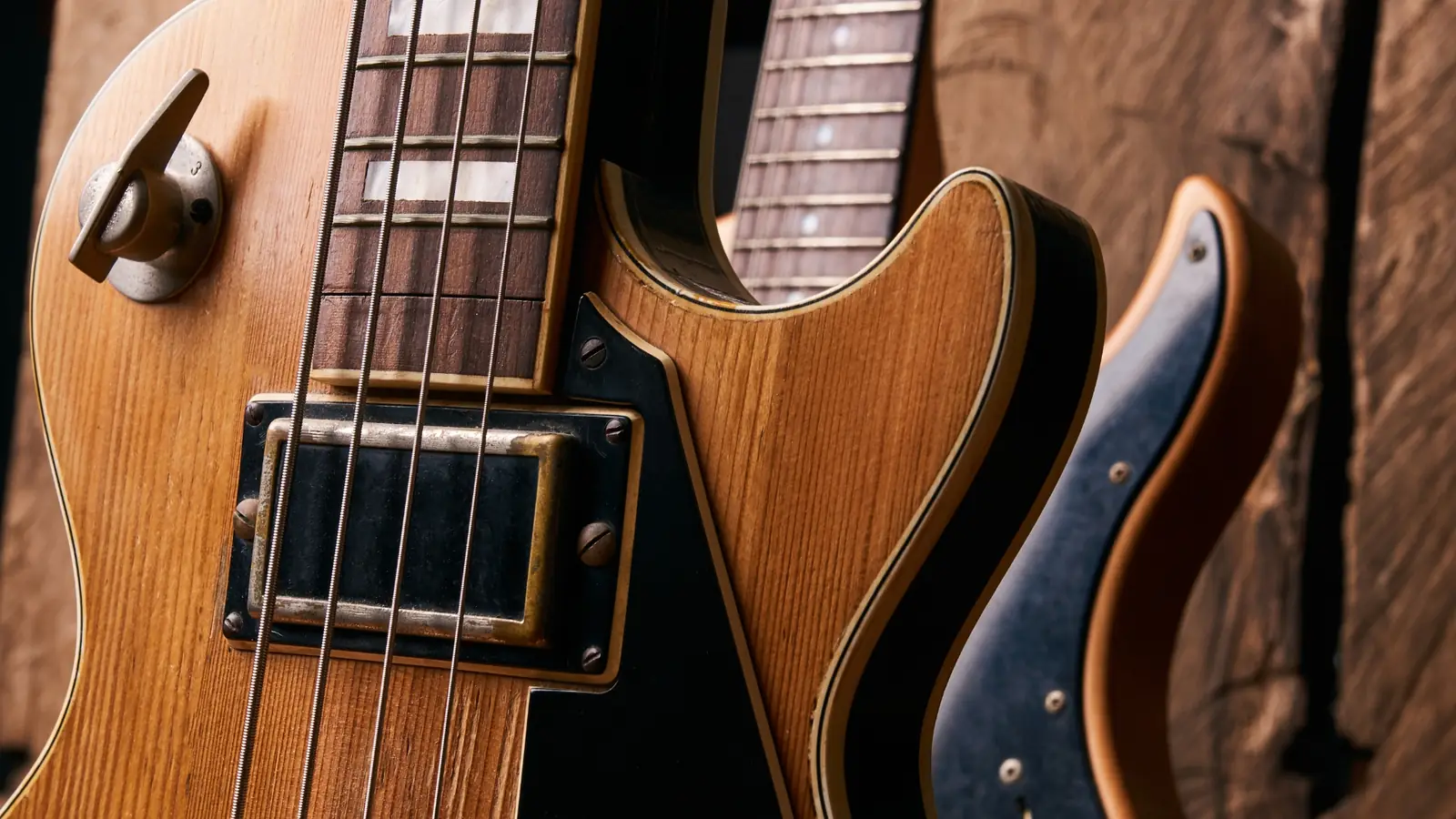 Vintage solid body guitars